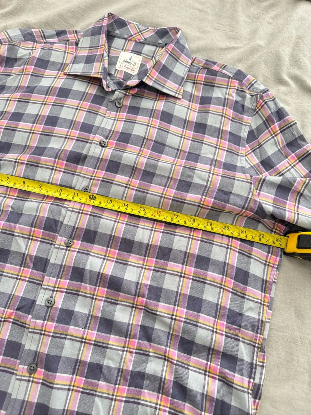 johnnie-O Hangin’ Out Untucked Hansel Button Down L/S Sport Shirt in Navy